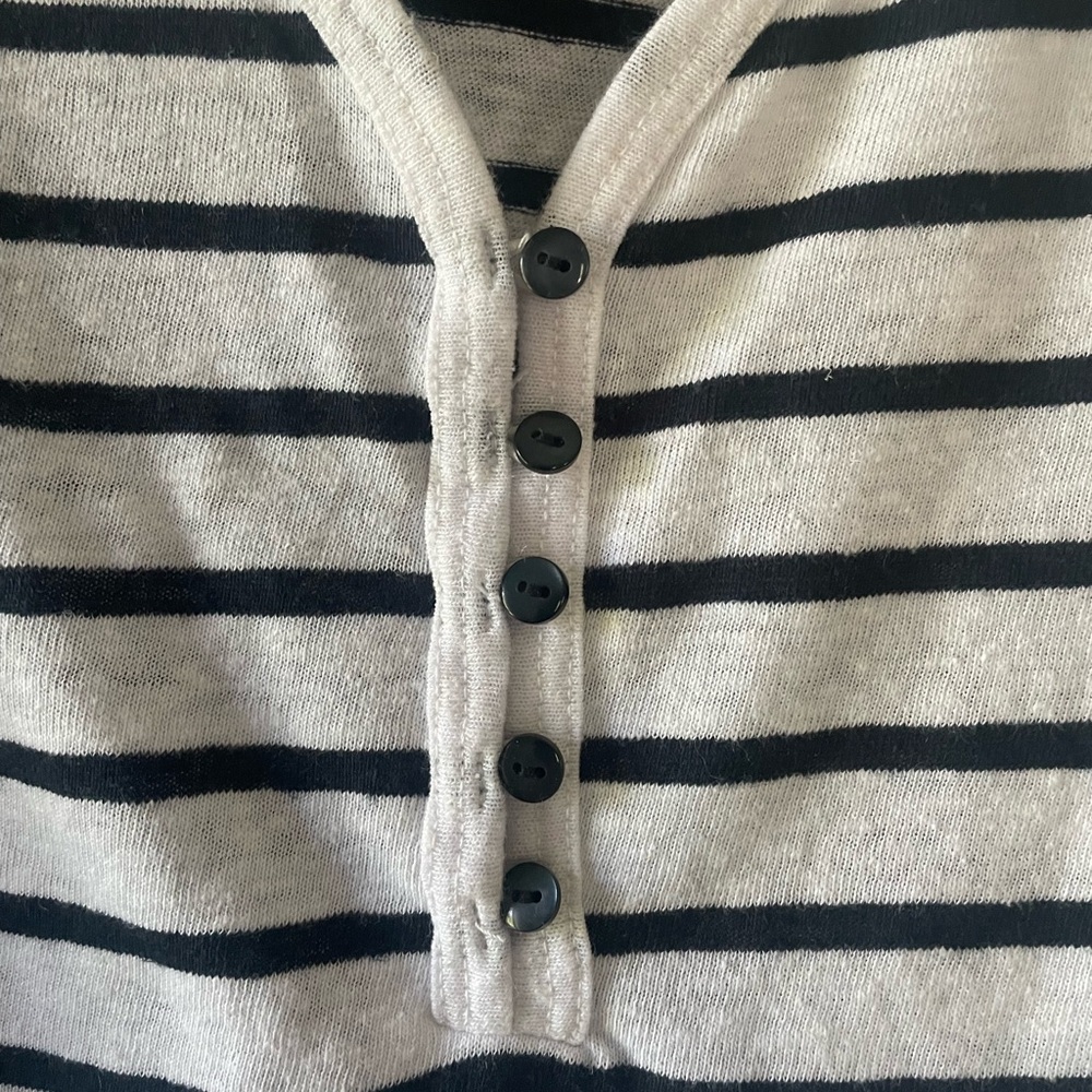 Striped short sleeved Henley - Picture 2 of 4